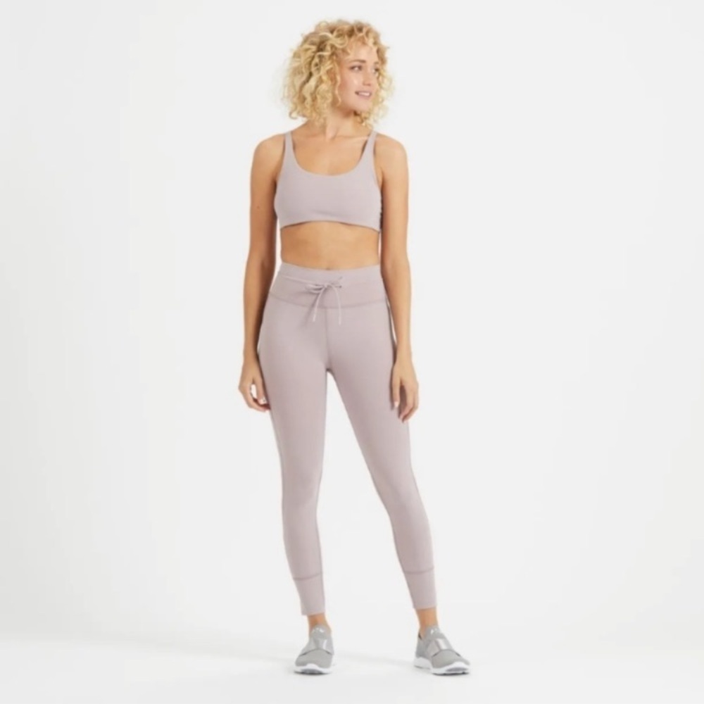 Vuori Women's Light Mauve Ribbed Leggings